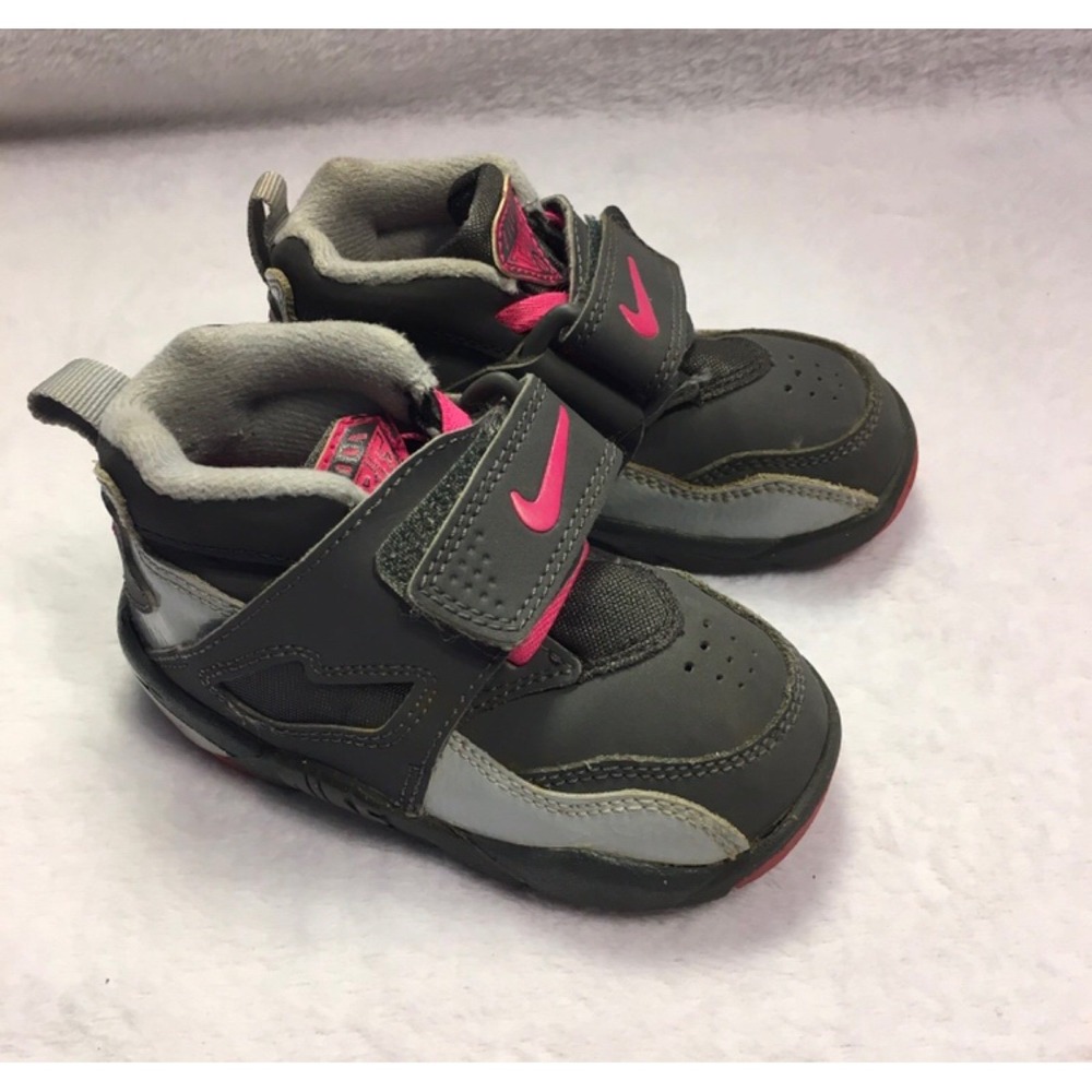 Nike Sneakers Toddler Size 5C Grey Pink Good Hook and Loop Athletic Shoes
